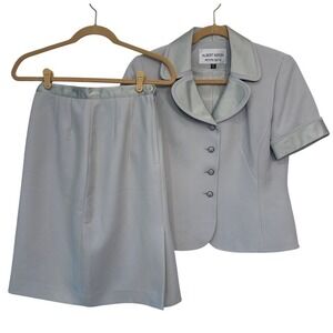 Albert Nipon Petite Suits Womens Light Blue Silver Blazer Skirt Set‎  Size 6P